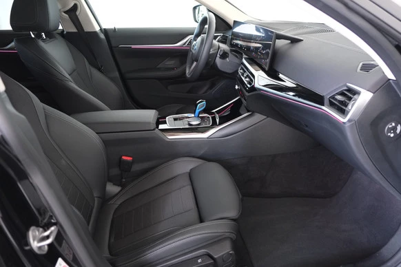 BMW i4 - Afbeelding 10 van 30