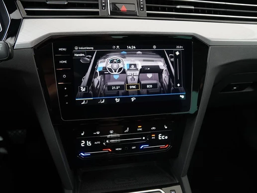 Volkswagen Passat - Afbeelding 14 van 30