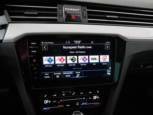 Volkswagen Passat - Afbeelding 16 van 30