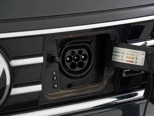 Volkswagen Passat - Afbeelding 23 van 30