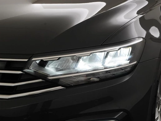 Volkswagen Passat - Afbeelding 25 van 30