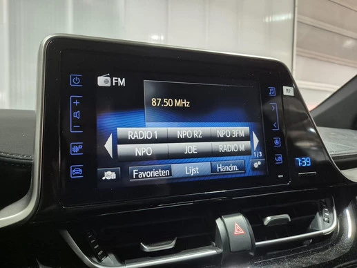 Toyota C-HR - Afbeelding 9 van 30