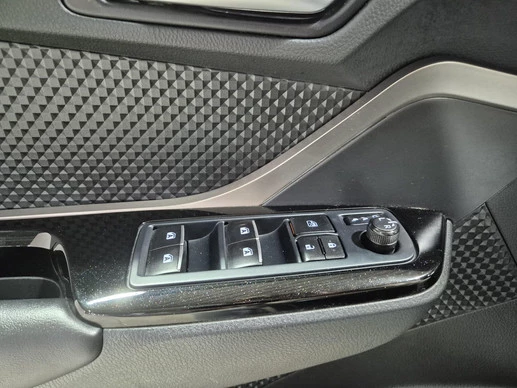 Toyota C-HR - Afbeelding 26 van 30