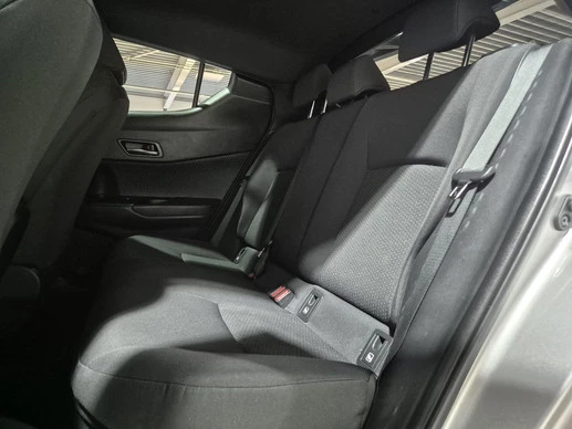 Toyota C-HR - Afbeelding 27 van 30