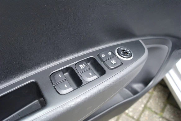 Hyundai i10 - Afbeelding 12 van 30