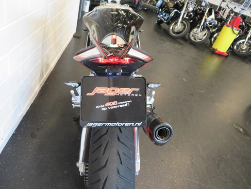 Aprilia Tuono V4 - Afbeelding 4 van 14