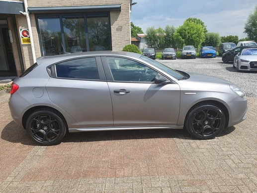 Alfa Romeo Giulietta - Afbeelding 2 van 29