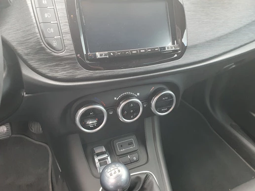 Alfa Romeo Giulietta - Afbeelding 16 van 29