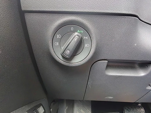 Škoda Karoq - Afbeelding 13 van 23