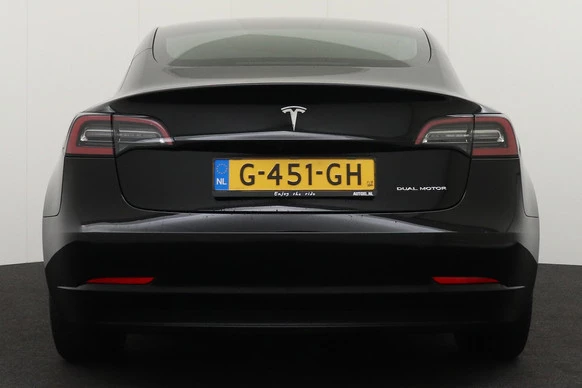 Tesla Model 3 - Afbeelding 4 van 27