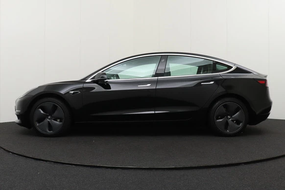 Tesla Model 3 - Afbeelding 5 van 27