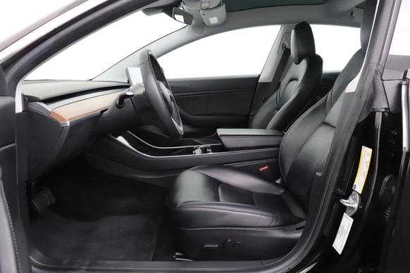 Tesla Model 3 - Afbeelding 10 van 27