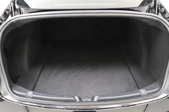 Tesla Model 3 - Afbeelding 13 van 27