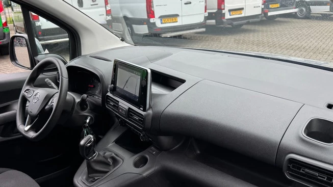 Opel Combo - Afbeelding 7 van 27