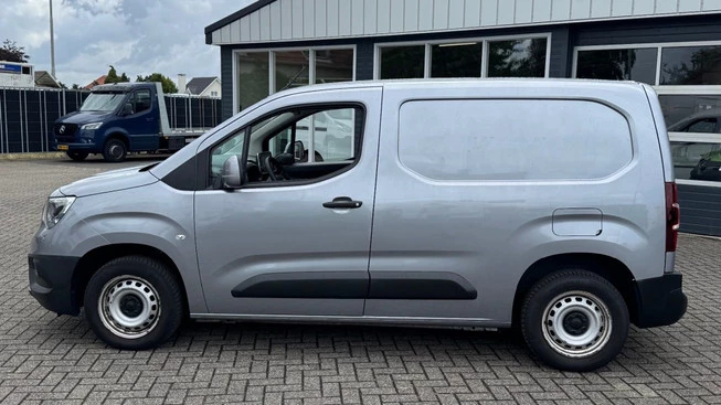Opel Combo - Afbeelding 16 van 27