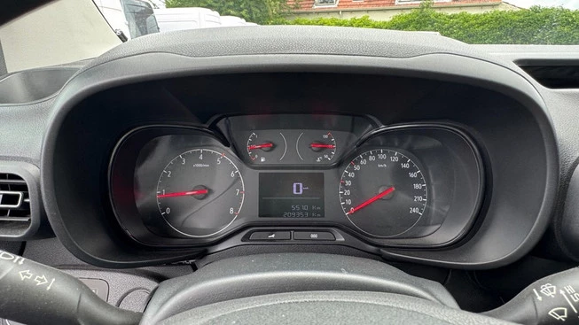 Opel Combo - Afbeelding 23 van 27