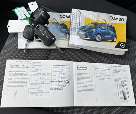 Opel Combo - Afbeelding 24 van 27