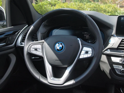 BMW iX3 - Afbeelding 18 van 30