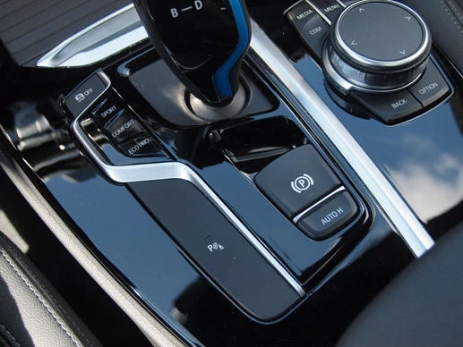 BMW iX3 - Afbeelding 27 van 30