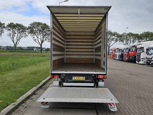 Volkswagen Crafter - Afbeelding 13 van 15