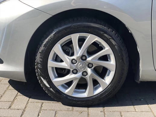 Toyota Auris - Afbeelding 10 van 30