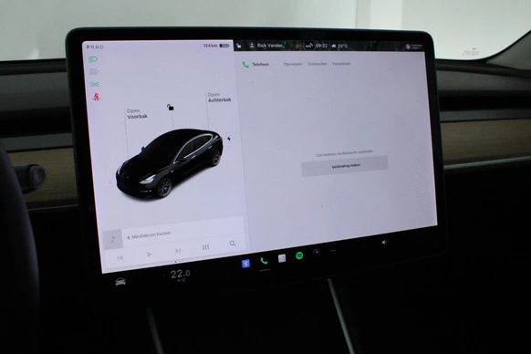 Tesla Model 3 - Afbeelding 19 van 30