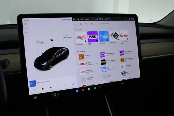 Tesla Model 3 - Afbeelding 20 van 30