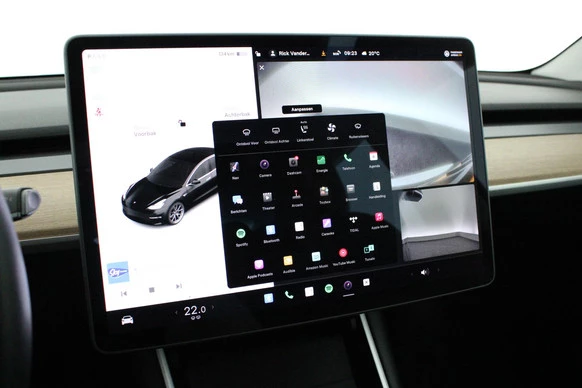 Tesla Model 3 - Afbeelding 21 van 30
