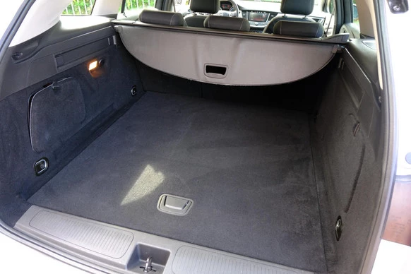 Opel Astra - Afbeelding 10 van 30