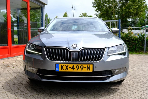 Škoda Superb - Afbeelding 7 van 30