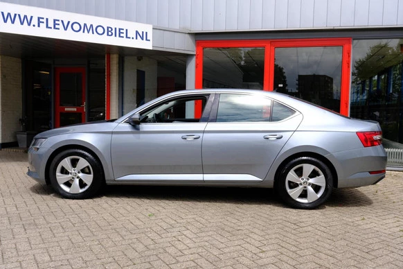 Škoda Superb - Afbeelding 29 van 30