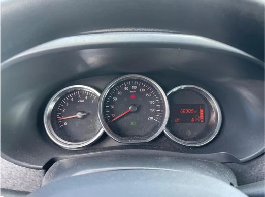 Dacia Lodgy - Afbeelding 16 van 29