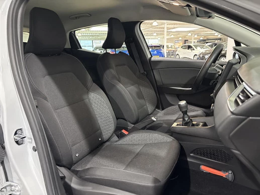 Renault Clio - Afbeelding 17 van 30