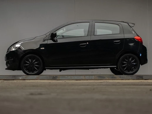 Mitsubishi Space Star - Afbeelding 1 van 21