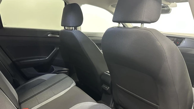 Volkswagen Polo - Afbeelding 15 van 30
