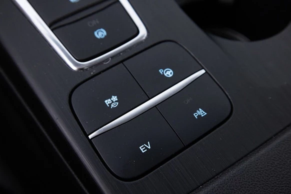 Ford Kuga - Afbeelding 17 van 30