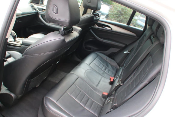 BMW X4 - Afbeelding 26 van 28