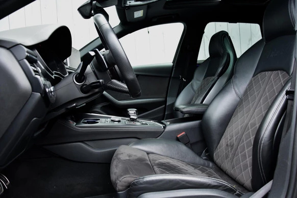 Audi RS4 - Afbeelding 5 van 30