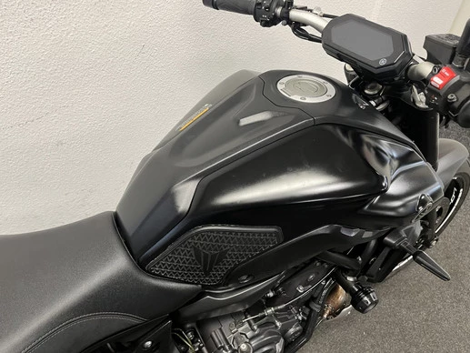 Yamaha MT 07 - Afbeelding 9 van 22