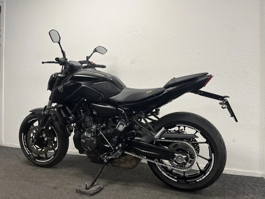 Yamaha MT 07 - Afbeelding 15 van 22