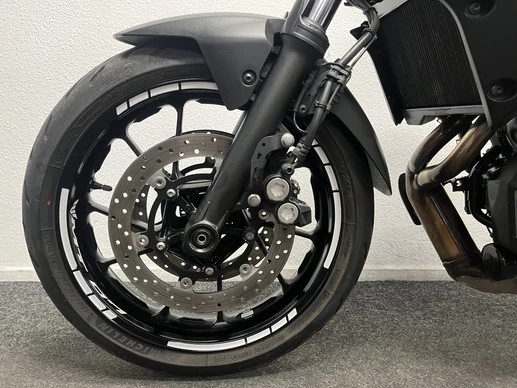 Yamaha MT 07 - Afbeelding 16 van 22
