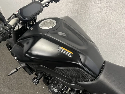 Yamaha MT 07 - Afbeelding 19 van 22
