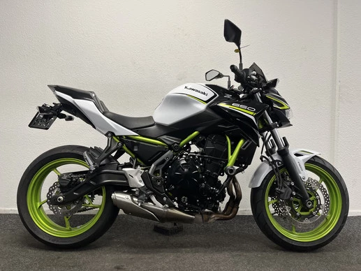 Kawasaki Z650 - Afbeelding 1 van 21