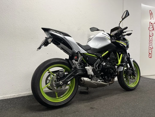 Kawasaki Z650 - Afbeelding 11 van 21