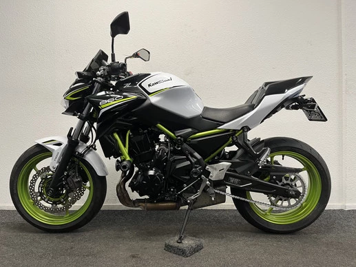 Kawasaki Z650 - Afbeelding 12 van 21