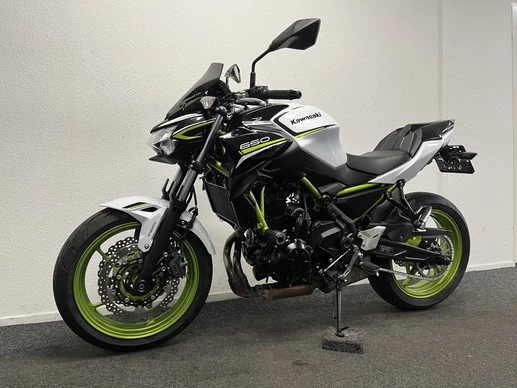Kawasaki Z650 - Afbeelding 13 van 21