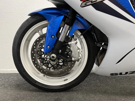 Suzuki GSX - Afbeelding 15 van 21