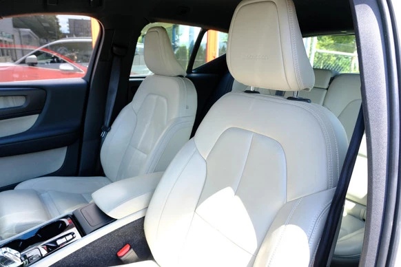 Volvo XC40 - Afbeelding 29 van 30