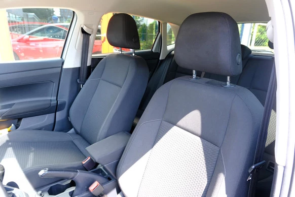 Volkswagen Polo - Afbeelding 24 van 30