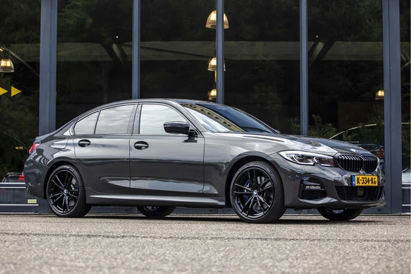 BMW 3 Serie - Afbeelding 1 van 30